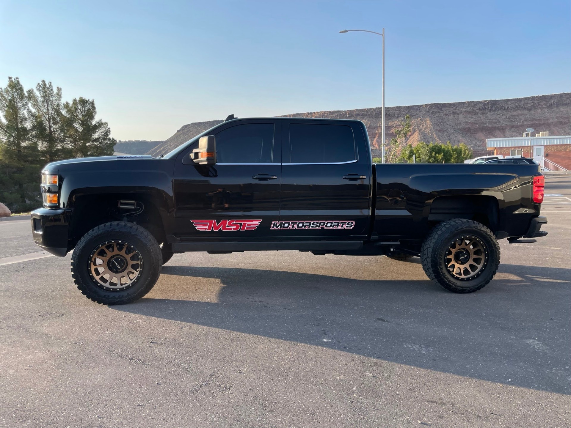 MST Motorsports Truck